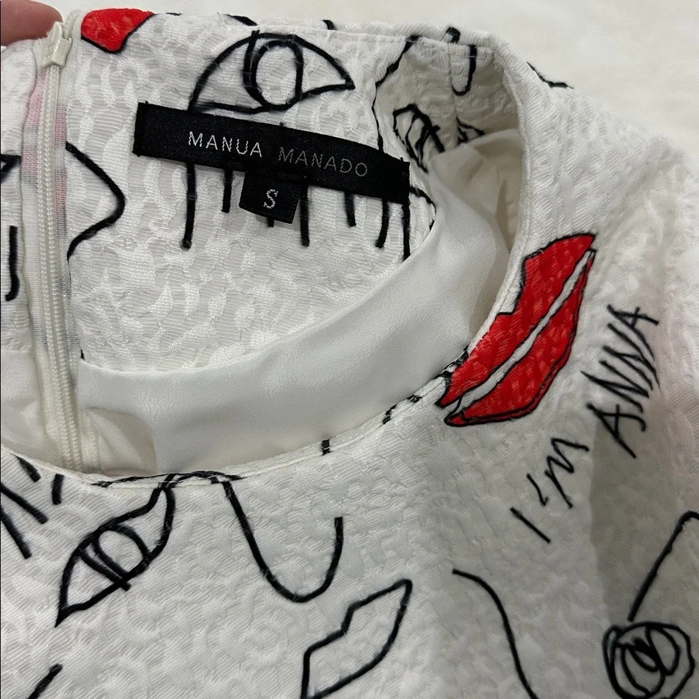 MANUA MANADO ABSTRACT DRESS WITH RUFFLE HEM - Picture 11 of 16